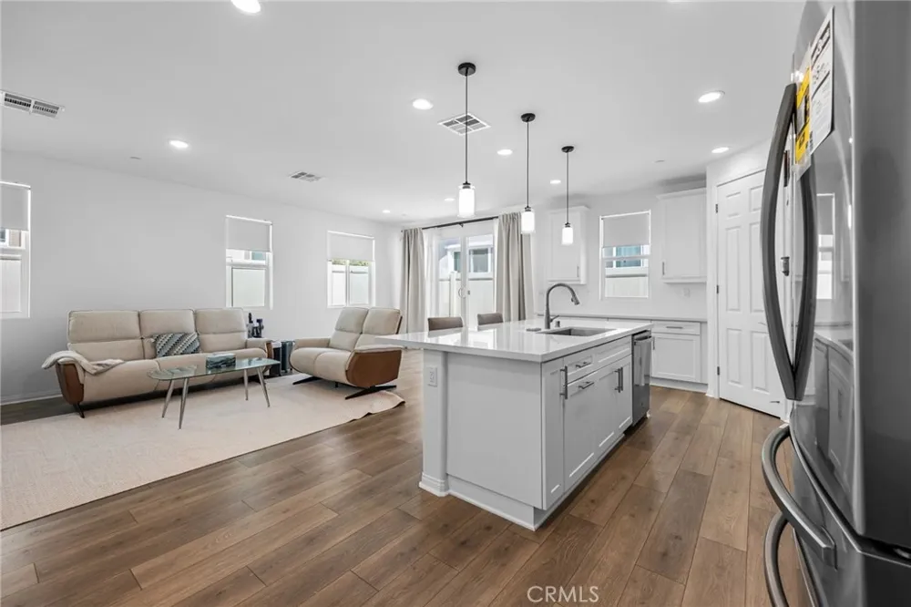 24064 Ashton Road Corona, CA 92883