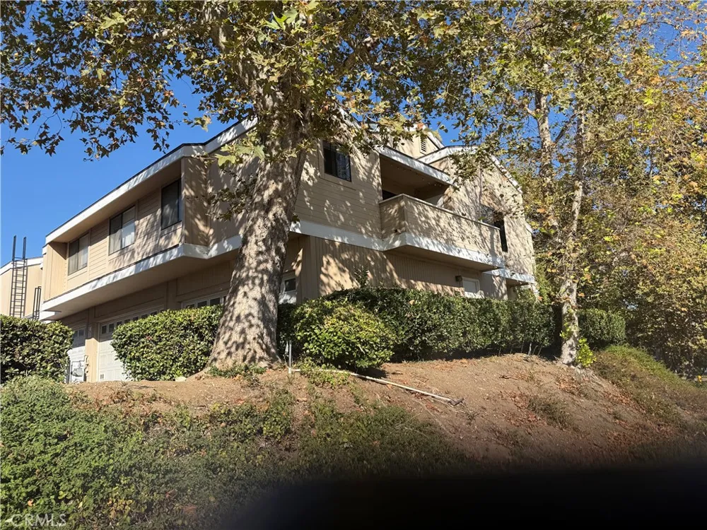 13095 Hubbard Street #6 Sylmar, CA 91342