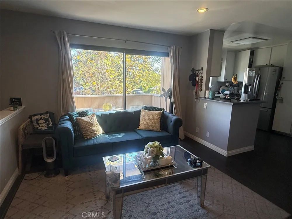 13095 Hubbard Street #6 Sylmar, CA 91342