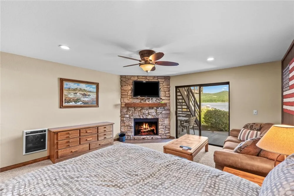 40670 Big Bear Boulevard #5 Big Bear Lake, CA 92315