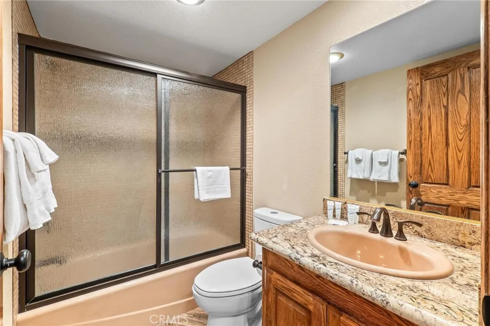 40670 Big Bear Boulevard #5 Big Bear Lake, CA 92315