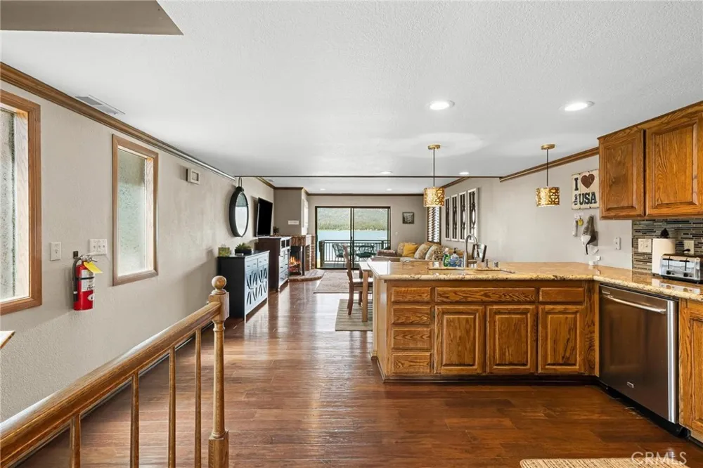 40670 Big Bear Boulevard #5 Big Bear Lake, CA 92315