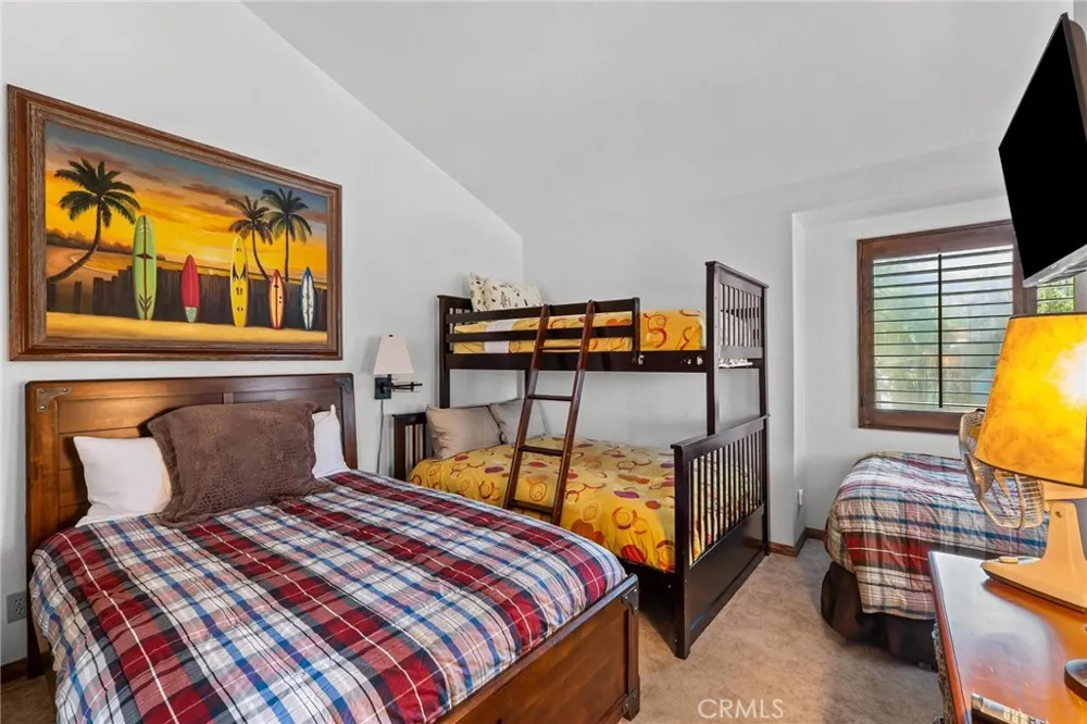 40670 Big Bear Boulevard #5 Big Bear Lake, CA 92315