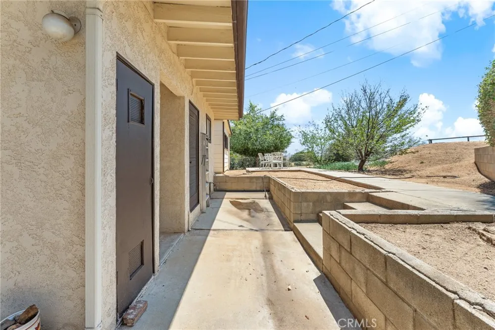 31550 Highview Drive Redlands, CA 92373