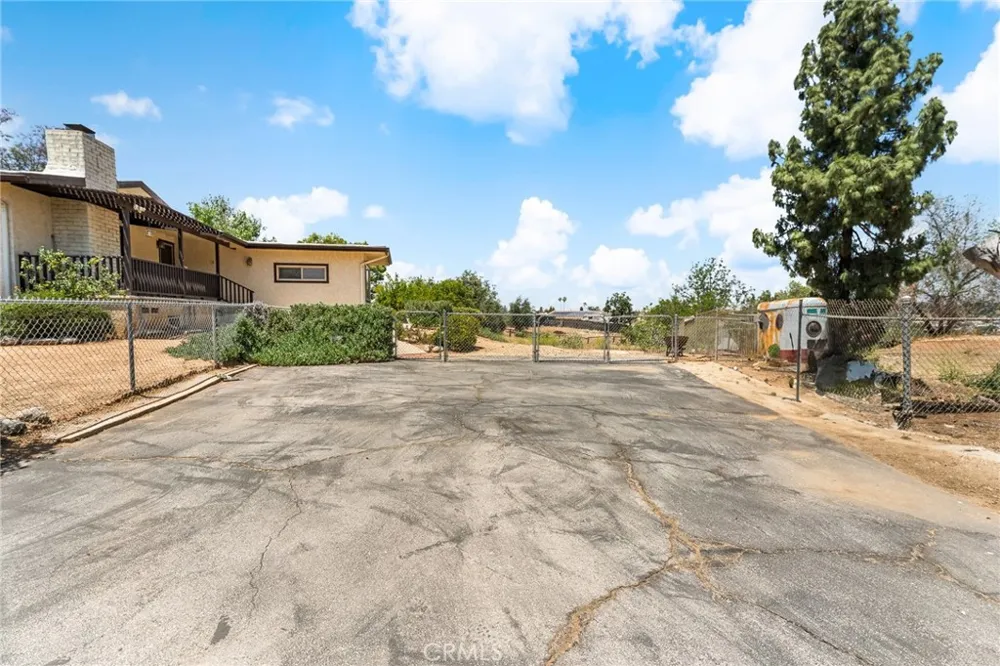 31550 Highview Drive Redlands, CA 92373