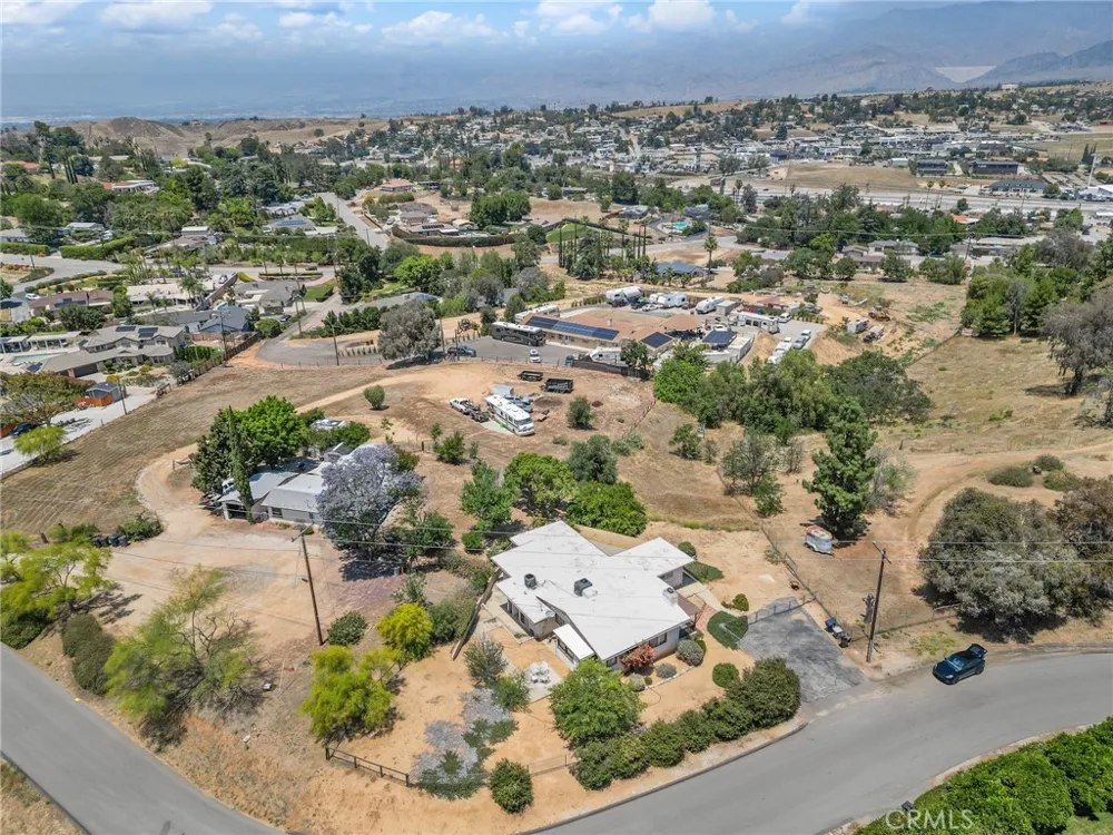 31550 Highview Drive Redlands, CA 92373