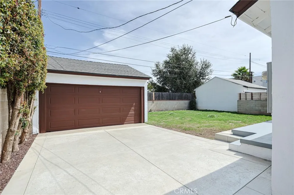 828 Tola St. Montebello, CA 90640