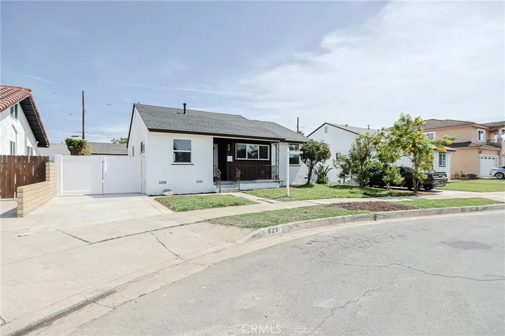 828 Tola St. Montebello, CA 90640