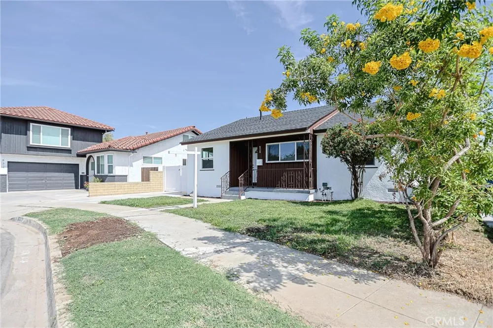 828 Tola St. Montebello, CA 90640