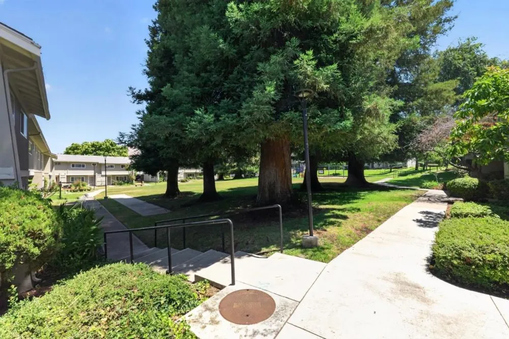 92 Hemlock Lane Milpitas, CA 95035