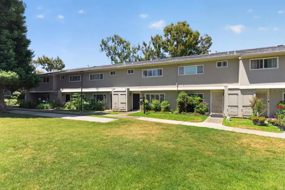 92 Hemlock Lane Milpitas, CA 95035