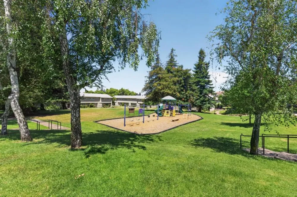 92 Hemlock Lane Milpitas, CA 95035