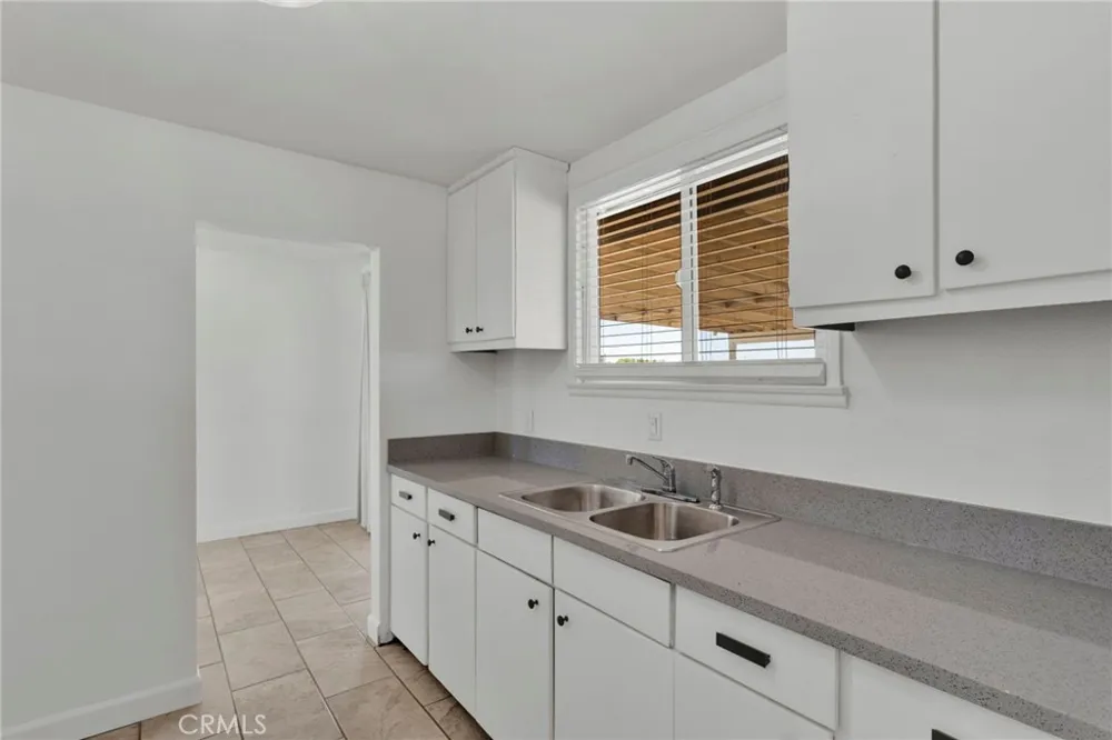 18200 Hercules Hesperia, CA 92345