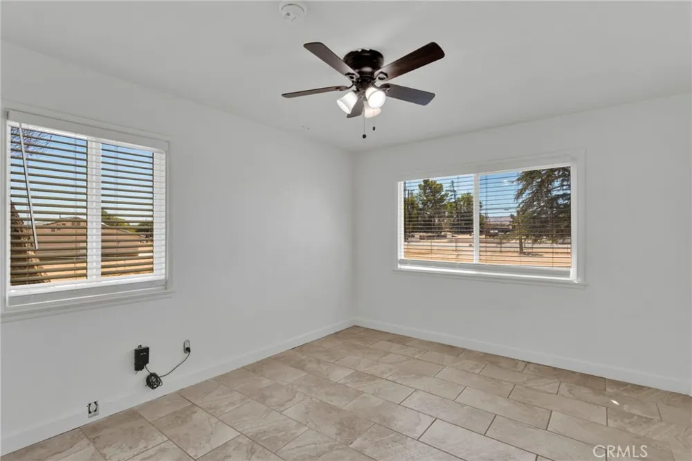 18200 Hercules Hesperia, CA 92345