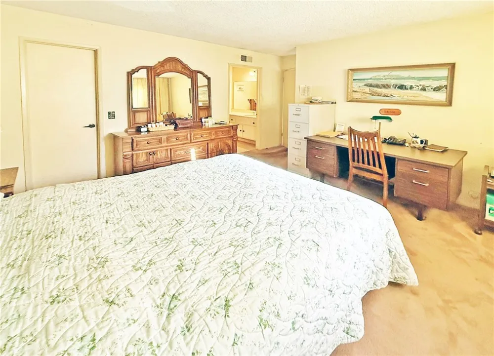 11386 Ivory Avenue Fountain Valley, CA 92708