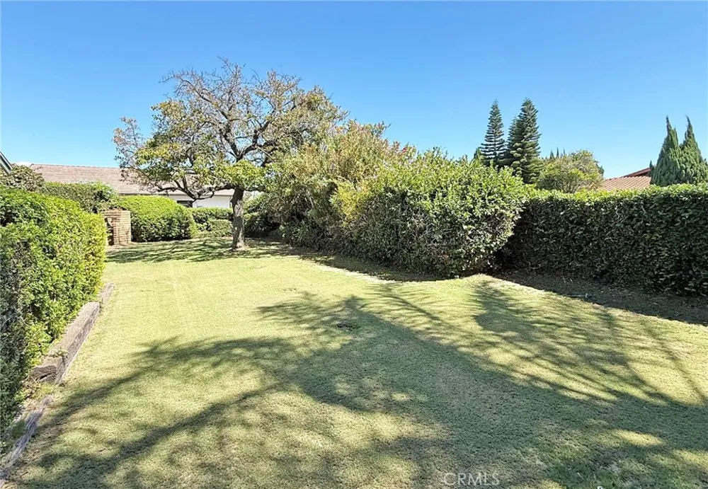 11386 Ivory Avenue Fountain Valley, CA 92708