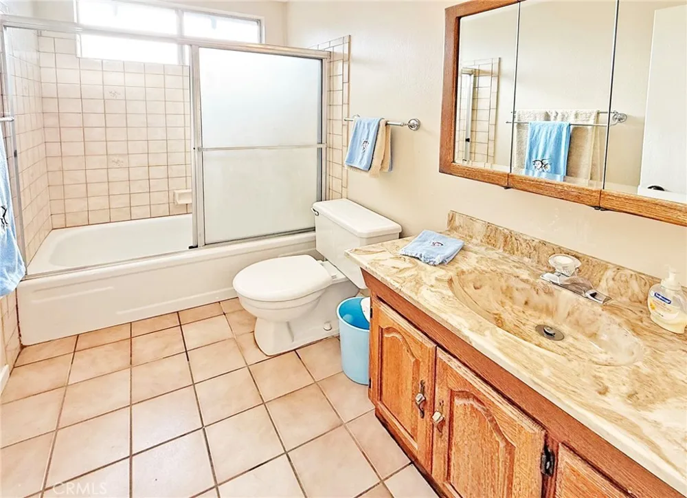 11386 Ivory Avenue Fountain Valley, CA 92708