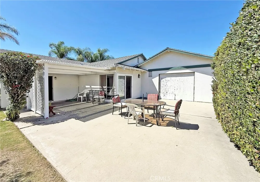 11386 Ivory Avenue Fountain Valley, CA 92708