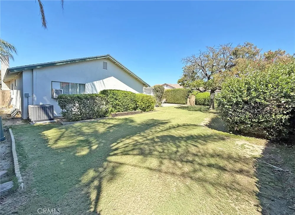 11386 Ivory Avenue Fountain Valley, CA 92708