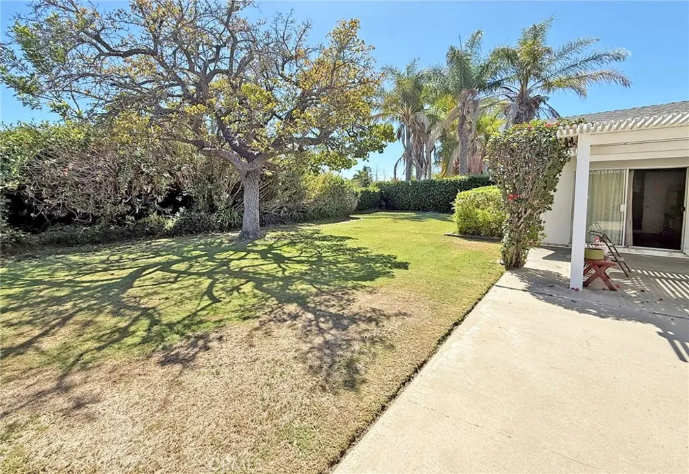 11386 Ivory Avenue Fountain Valley, CA 92708