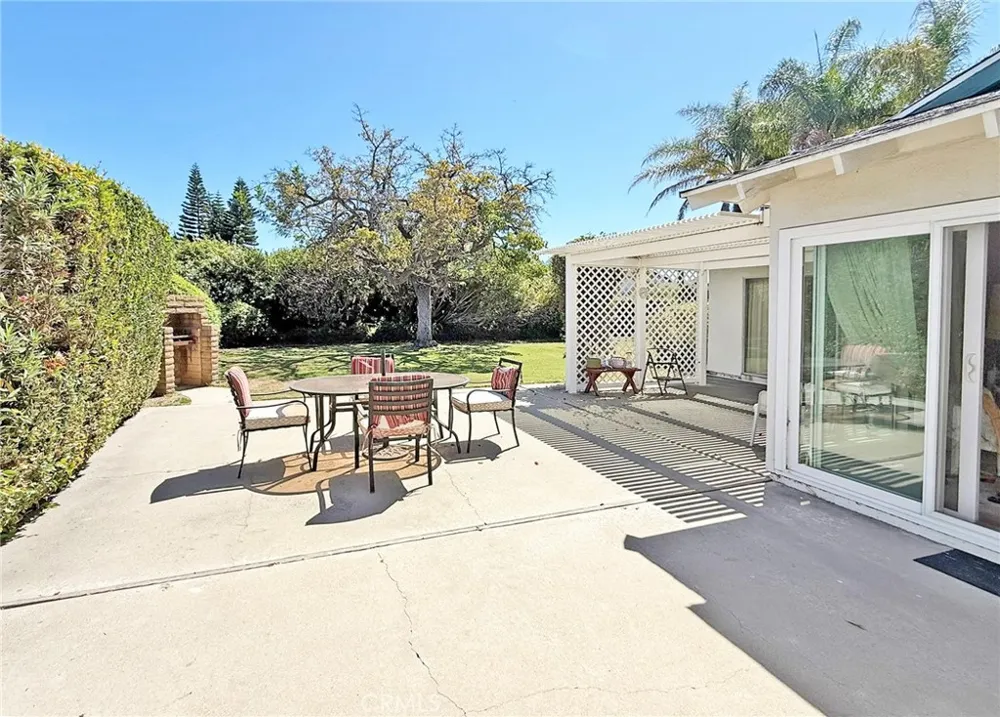 11386 Ivory Avenue Fountain Valley, CA 92708