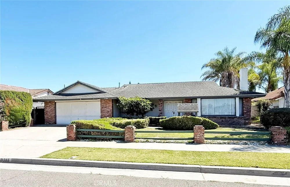 11386 Ivory Avenue Fountain Valley, CA 92708