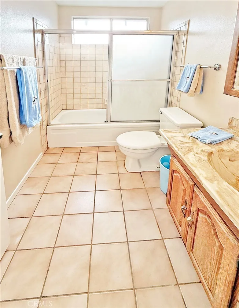 11386 Ivory Avenue Fountain Valley, CA 92708
