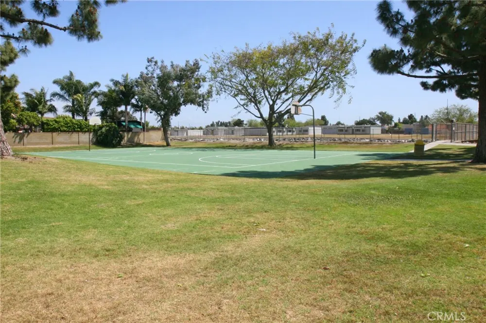 11386 Ivory Avenue Fountain Valley, CA 92708