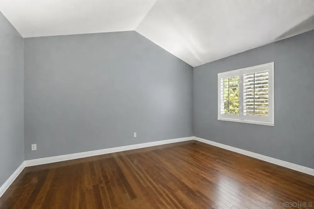 16 Spring Hbr Aliso Viejo, CA 92656
