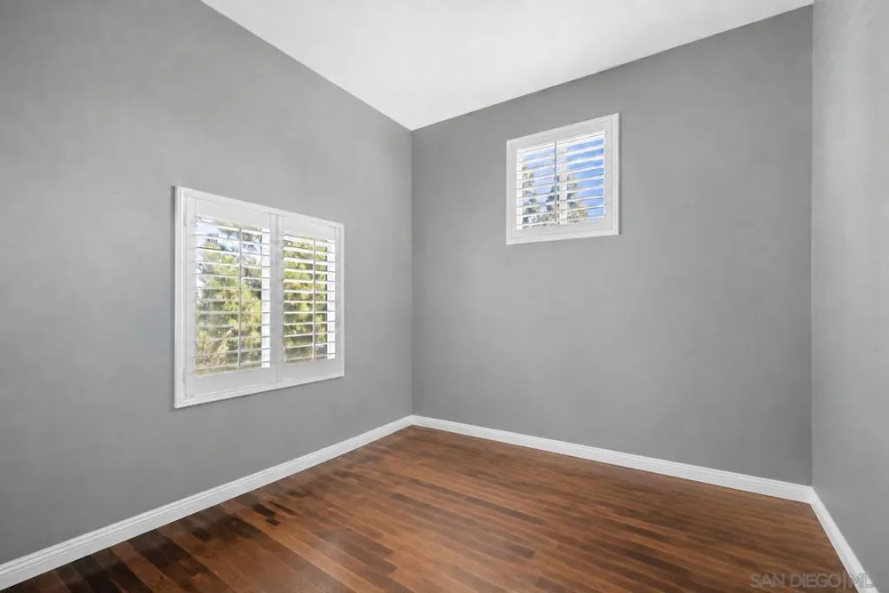 16 Spring Hbr Aliso Viejo, CA 92656