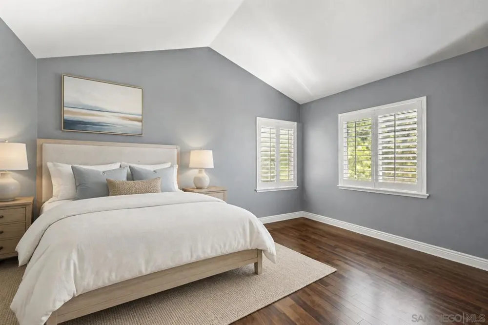 16 Spring Hbr Aliso Viejo, CA 92656