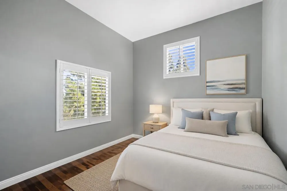 16 Spring Hbr Aliso Viejo, CA 92656