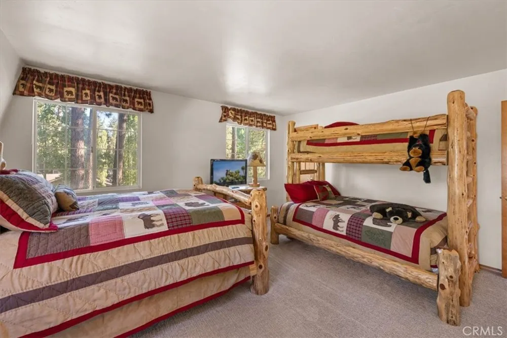 416 Pineview Big Bear City, CA 92314