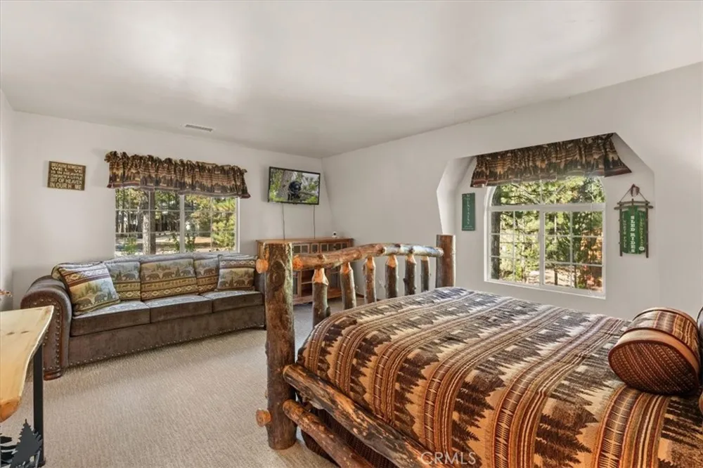 416 Pineview Big Bear City, CA 92314