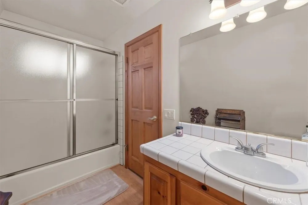 416 Pineview Big Bear City, CA 92314