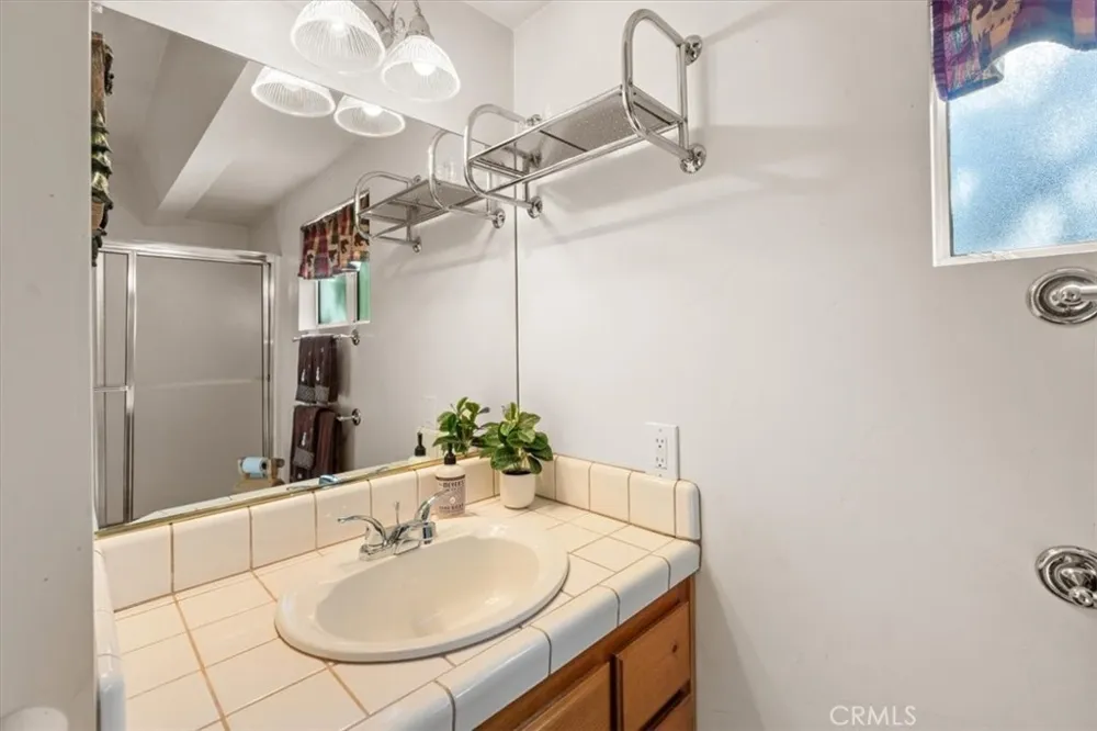 416 Pineview Big Bear City, CA 92314