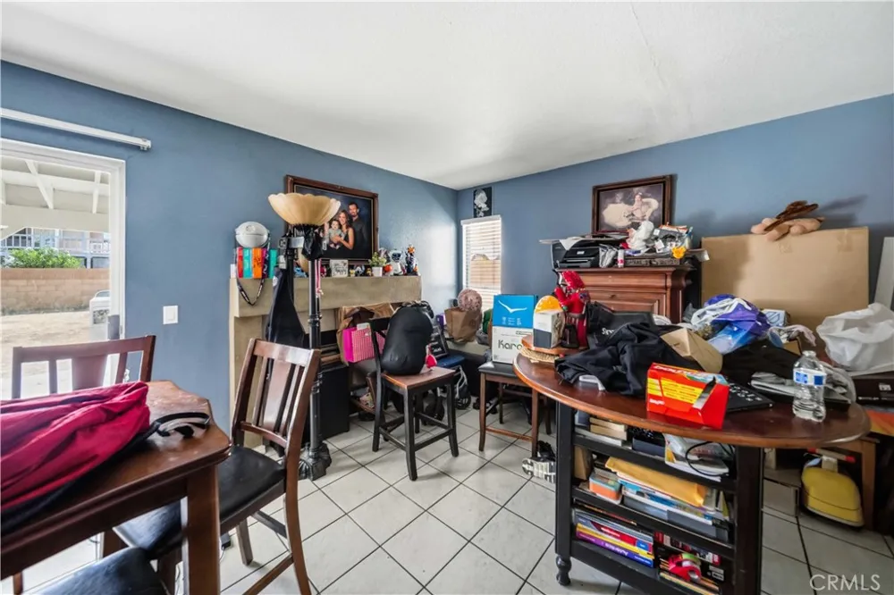 44440 Avenida Del Rio Lancaster, CA 93535