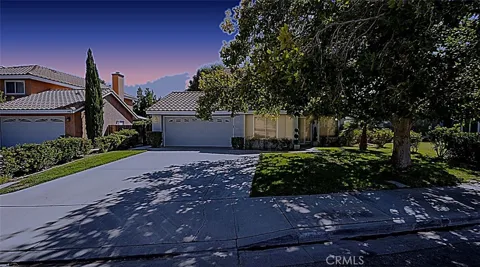44440 Avenida Del Rio