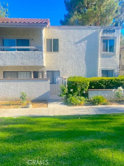 25019 Peachland Avenue #137 Newhall, CA 91321