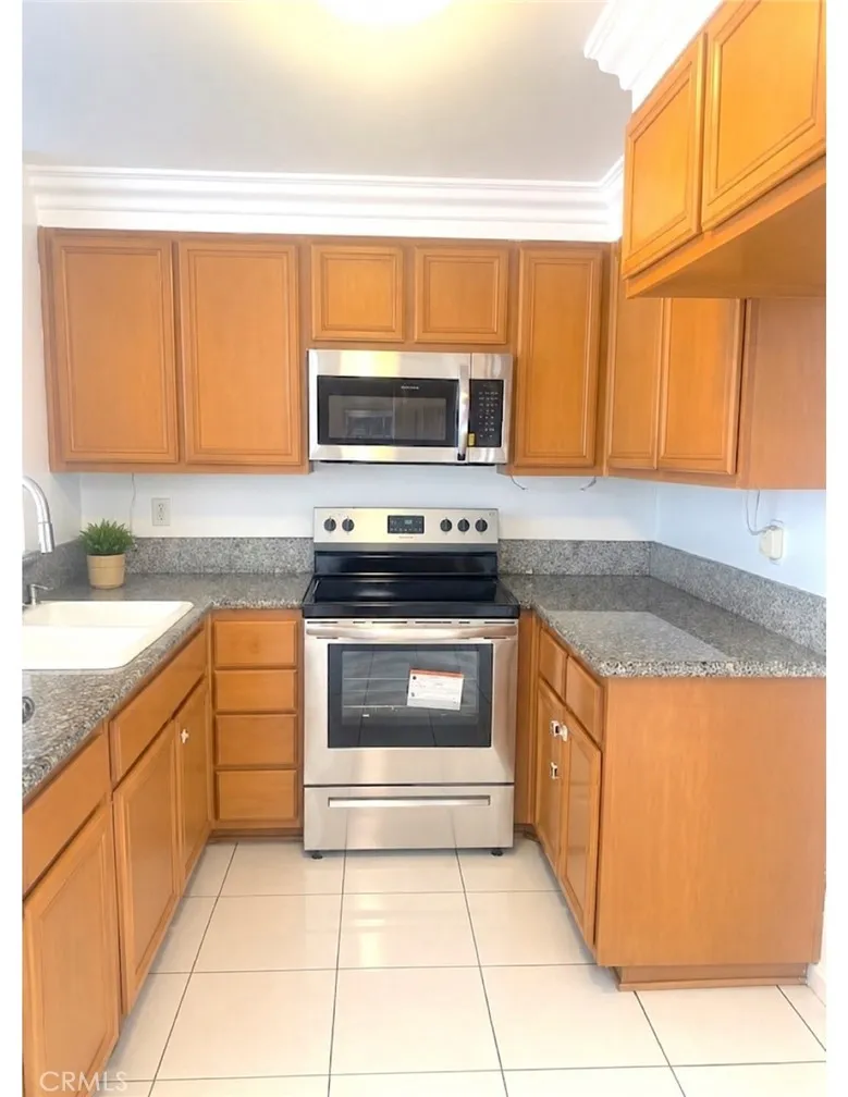 25019 Peachland Avenue #137 Newhall, CA 91321