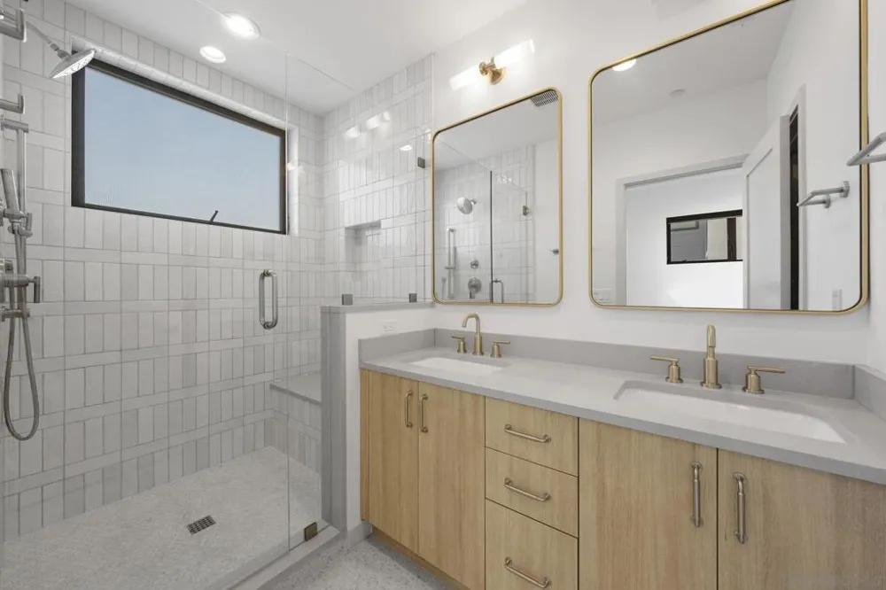 113 Daisy Ave Imperial Beach, CA 91932