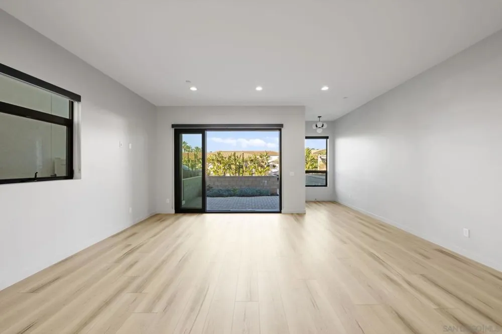 113 Daisy Ave Imperial Beach, CA 91932