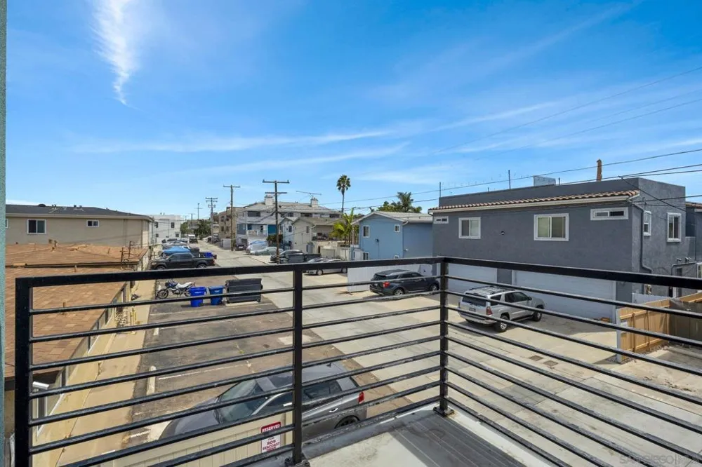 113 Daisy Ave Imperial Beach, CA 91932
