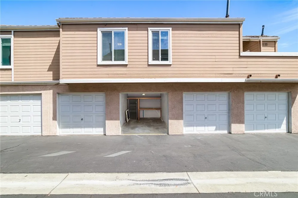 10435 W Briar Oaks Drive #A Stanton, CA 90680