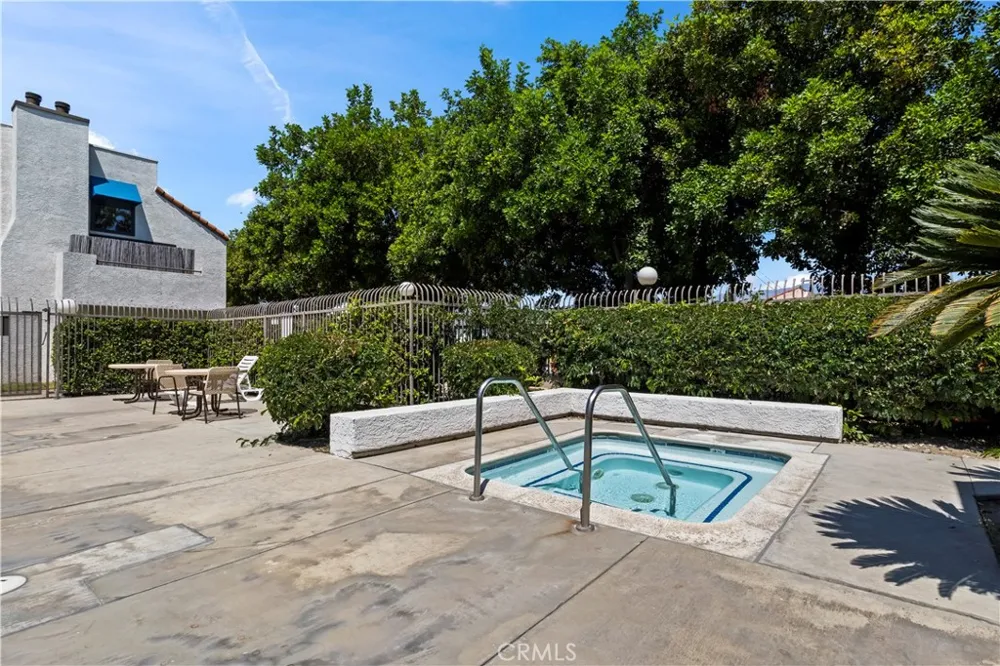 622 Park Shadow Court Baldwin Park, CA 91706