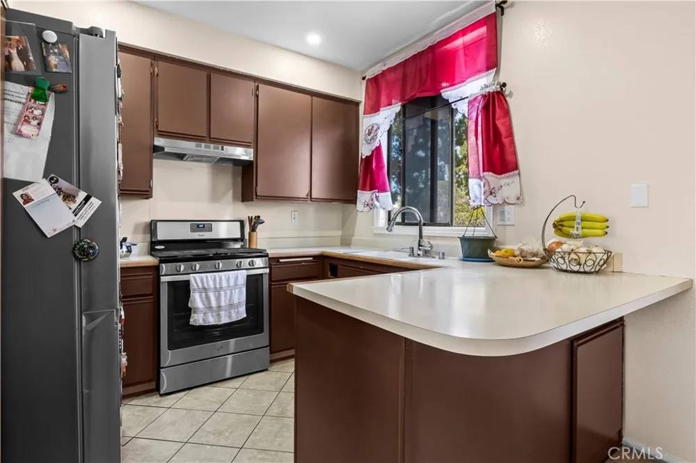 622 Park Shadow Court Baldwin Park, CA 91706
