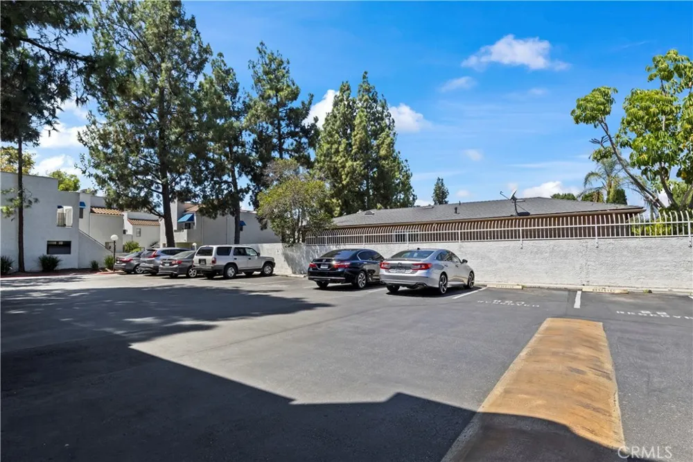 622 Park Shadow Court Baldwin Park, CA 91706
