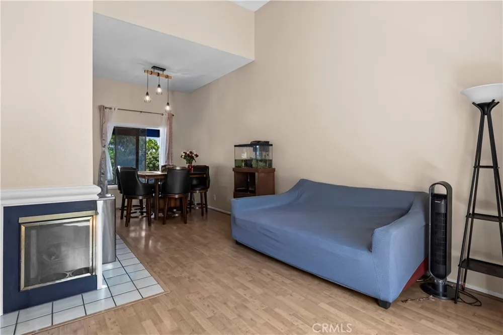 622 Park Shadow Court Baldwin Park, CA 91706