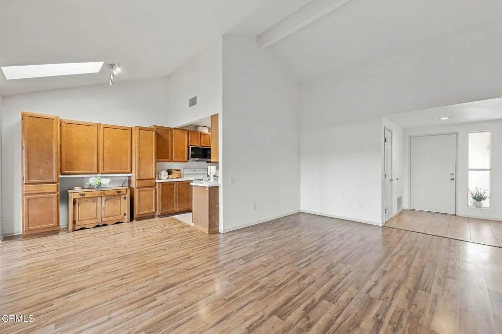 16165 Village 16 Camarillo, CA 93012