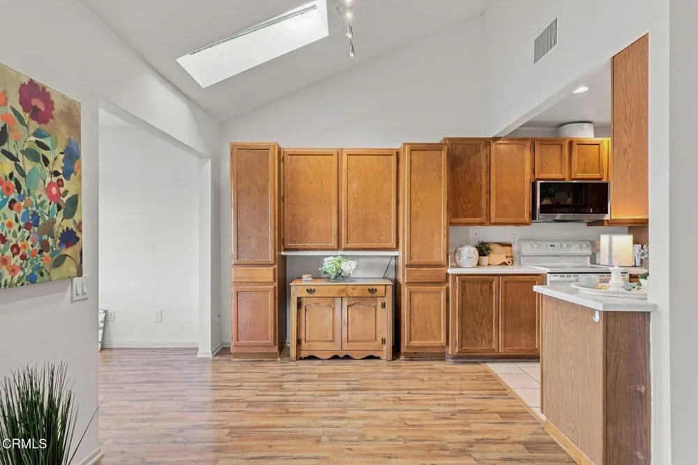 16165 Village 16 Camarillo, CA 93012